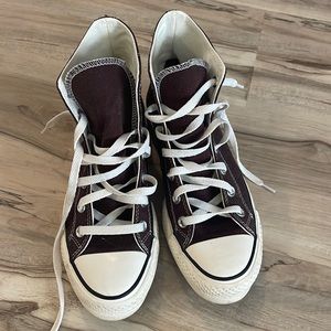 Chuck Taylor All Star Lift Platform Canvas. Size 7.